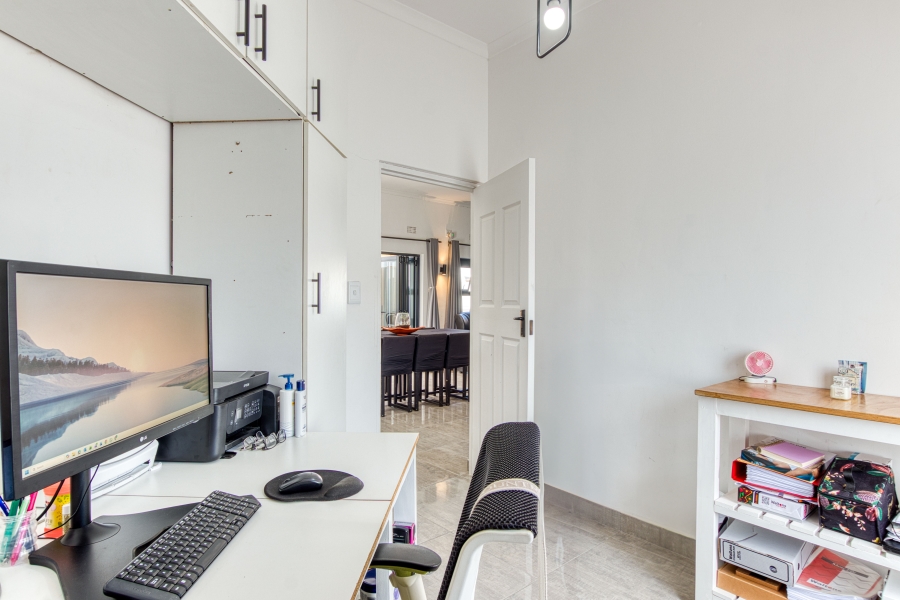 3 Bedroom Property for Sale in Fairview Golf Estate Western Cape